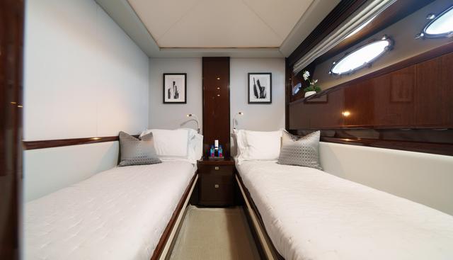 CURRENT SEA yacht for sale 34