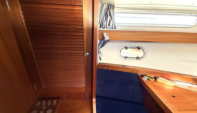 Gran Finale yacht for sale 8