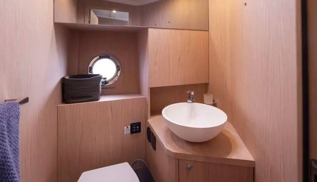 4 My Valentine yacht for sale 27