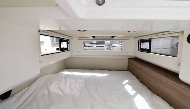 COATSEY yacht for sale 39