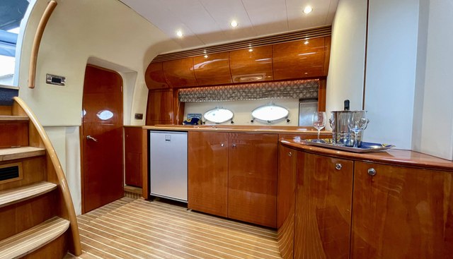 Noname yacht for sale 33