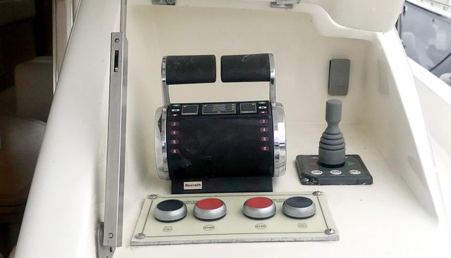 Mi Amore yacht for sale 25