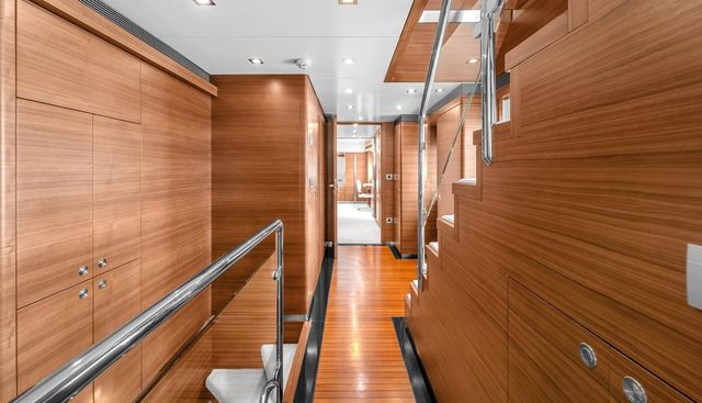 SEA AXIS yacht for sale 27