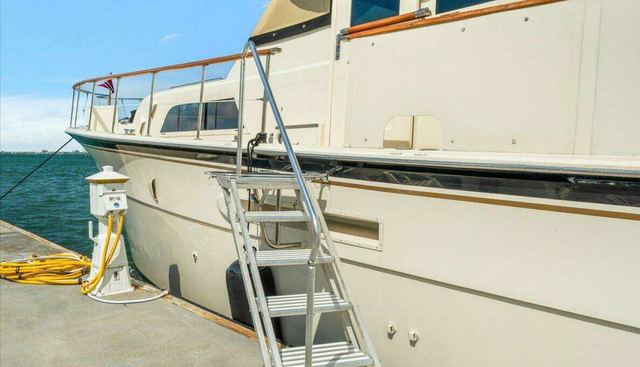 noname yacht for sale 10