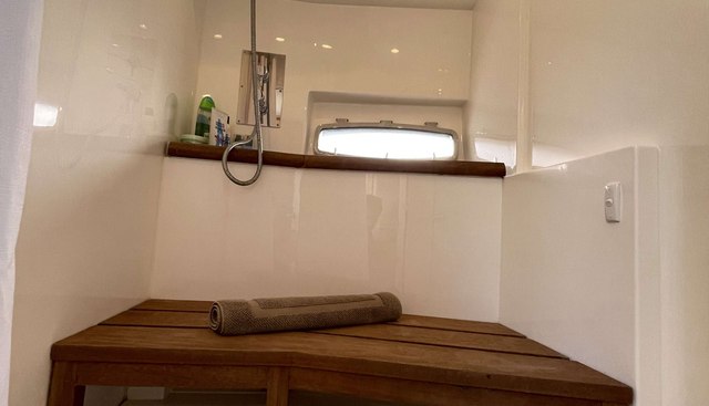 Danielanna yacht for sale 48