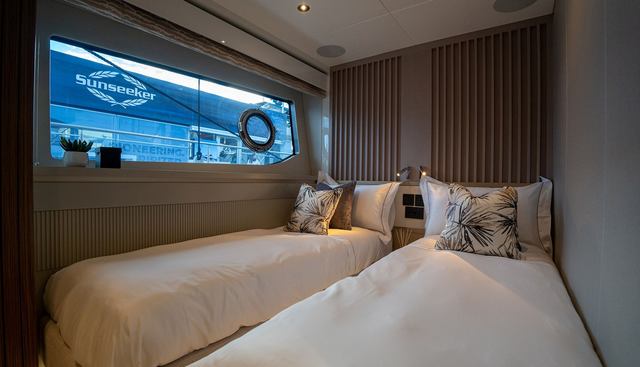 8022580 yacht for sale 47
