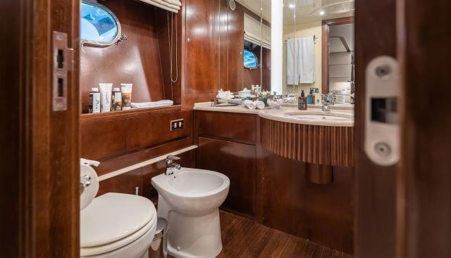LET IT BE yacht for sale 34
