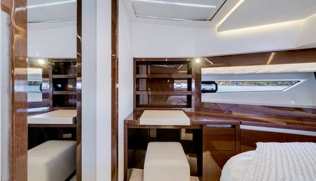 TO LIFE yacht for sale 34