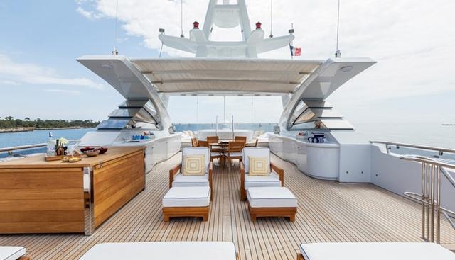 LA TANIA yacht for sale 2