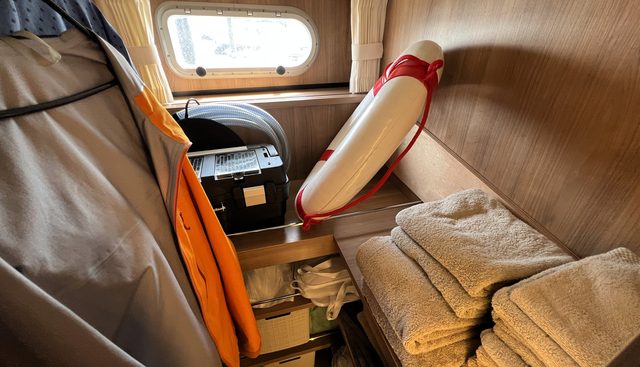 noname yacht for sale 30
