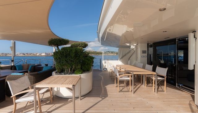 RENEGADE yacht for sale 22