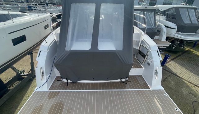 SR38HT #099 yacht for sale 23