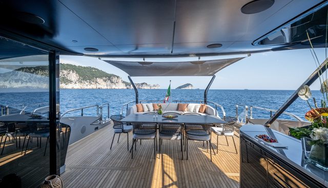 EREIVA yacht for sale 7