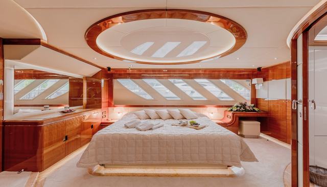 Lady Mura yacht for sale 10