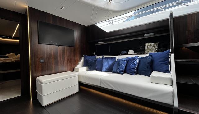 AYS2442 yacht for sale 19