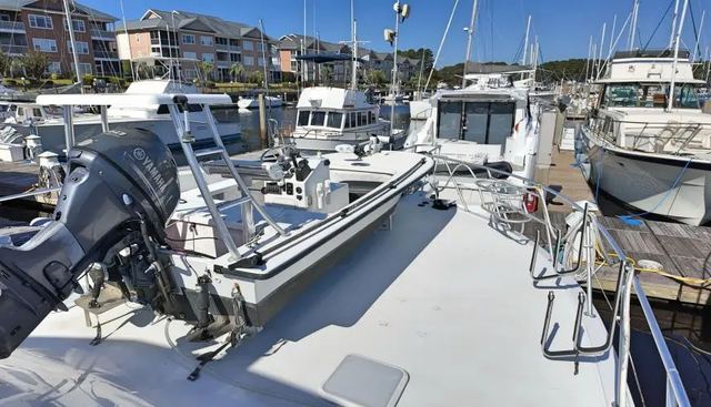 Thrill a Minute III yacht for sale 10