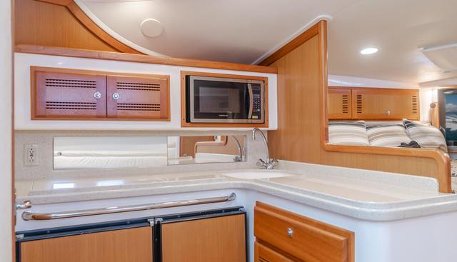 Affliction yacht for sale 34