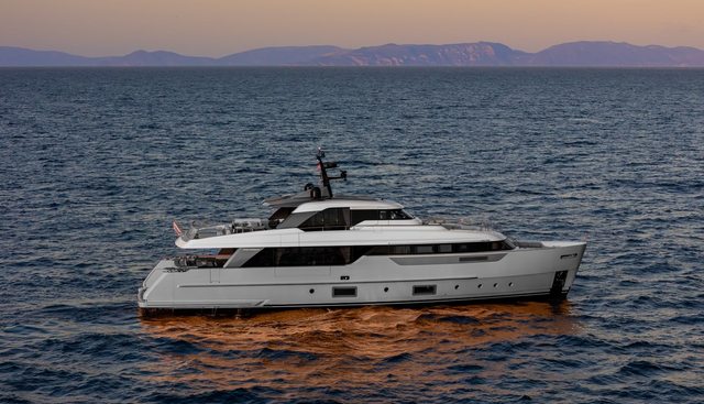 Aisha yacht for sale 9