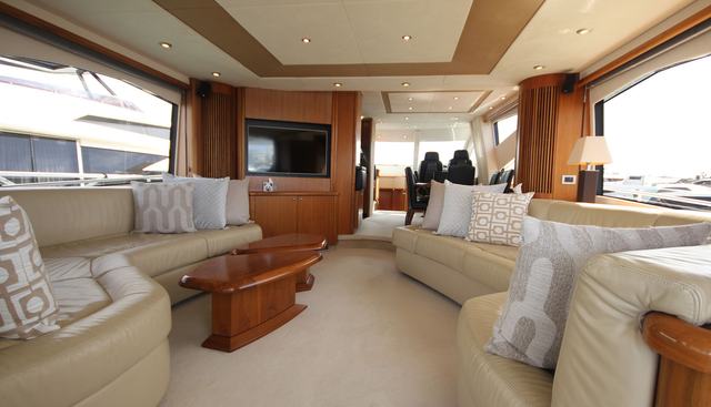 B2IN yacht for sale 19