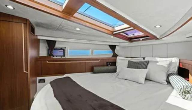 BOARD ROOM yacht for sale 38