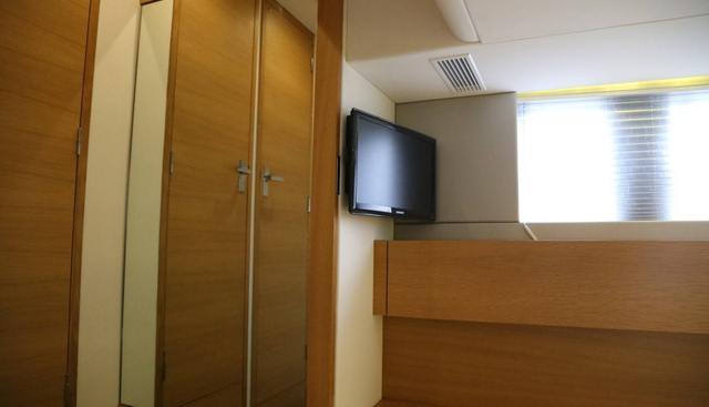 noname yacht for sale 29