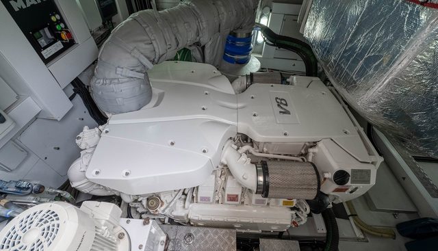 WILDWAVE yacht for sale 49