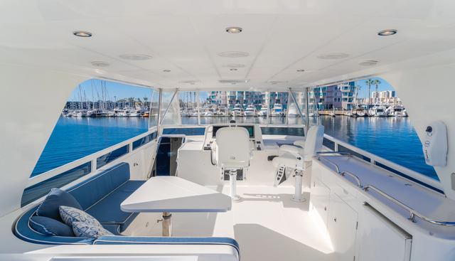MALOU yacht for sale 34