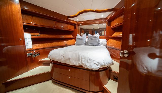 PRETTY PENNY yacht for sale 28