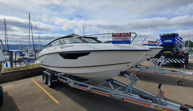 Great Cockpit Layout yacht for sale 3