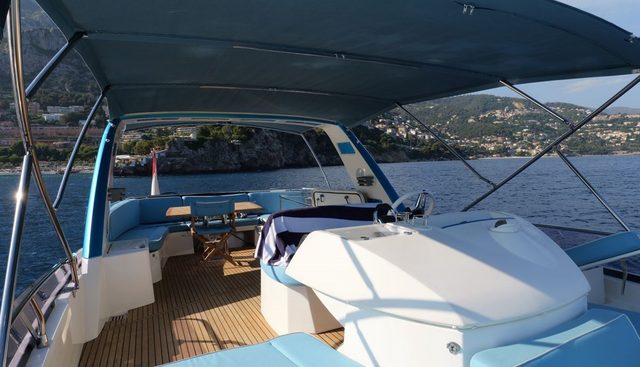 PRESTIGE 620 yacht for sale 13