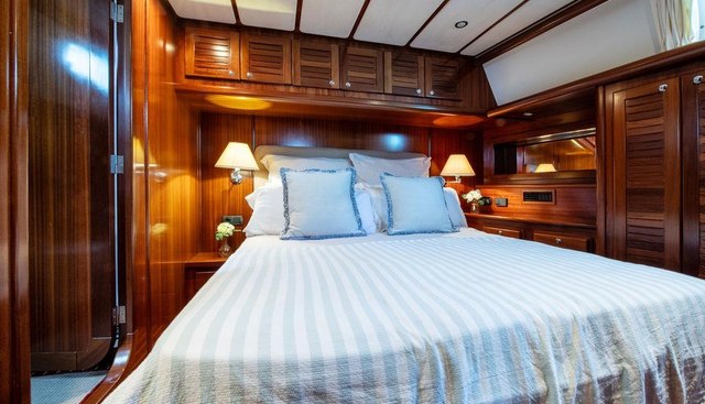 NIU TRANQUIL yacht for sale 545