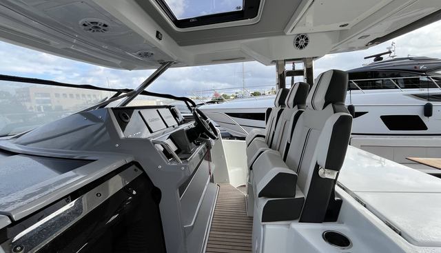 noname yacht for sale 8