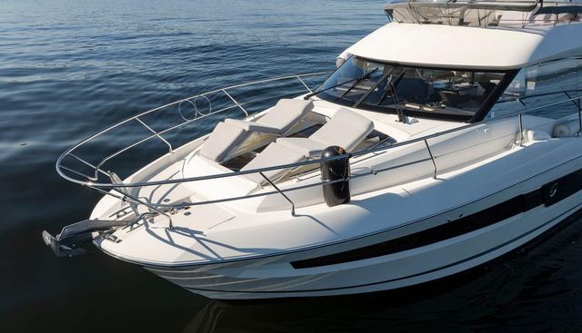 Four at Sea yacht for sale 5
