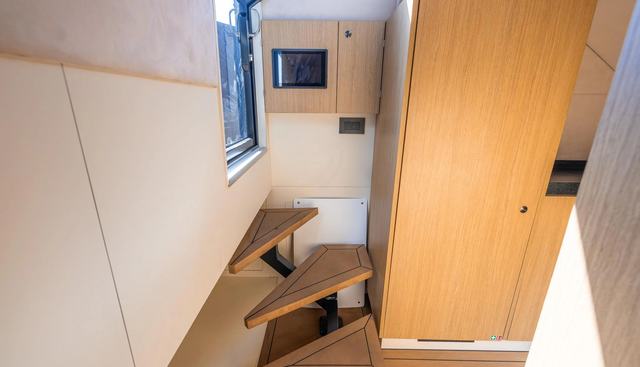 noname yacht for sale 25
