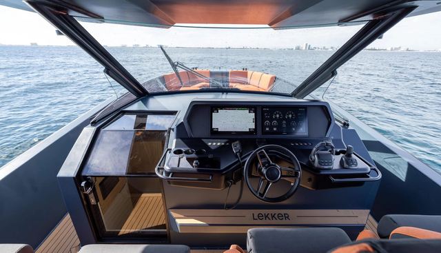 noname yacht for sale 10