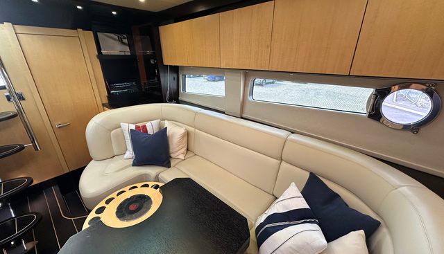 Volantis yacht for sale 28