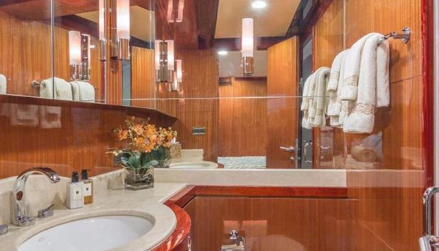 ROBIN'S NEST yacht for sale 20