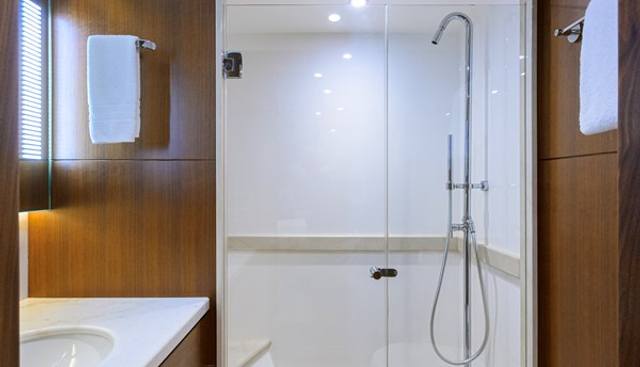 CHINDON yacht for sale 62