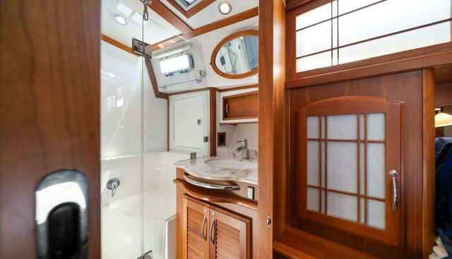 noname yacht for sale 34