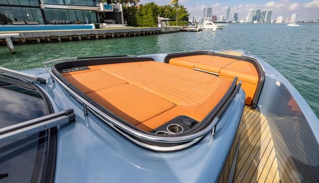 Bella yacht for sale 40