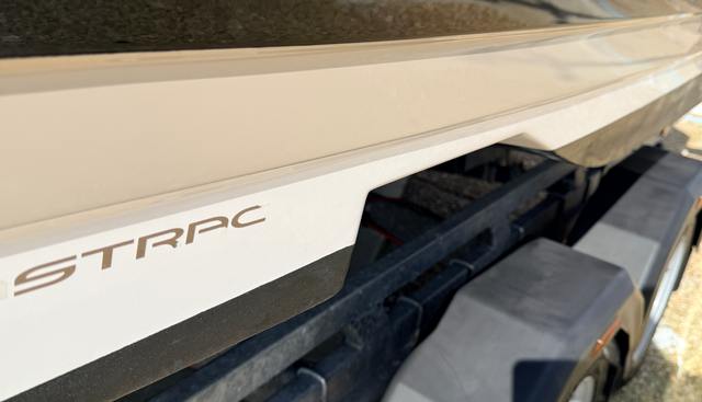 Off Piste 2 yacht for sale 15