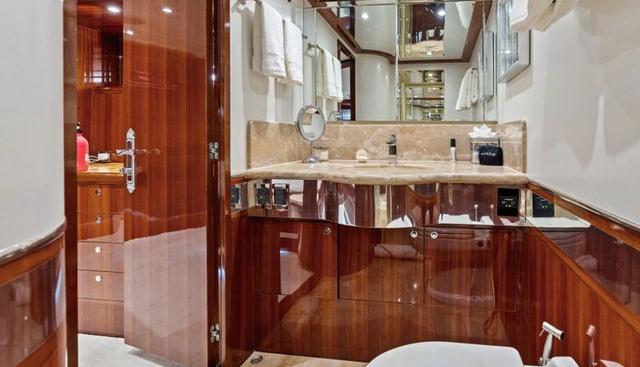 Aleniel yacht for sale 68