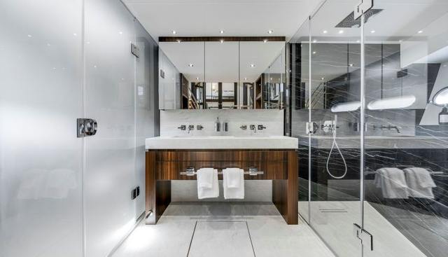 95 YACHT yacht for sale 44