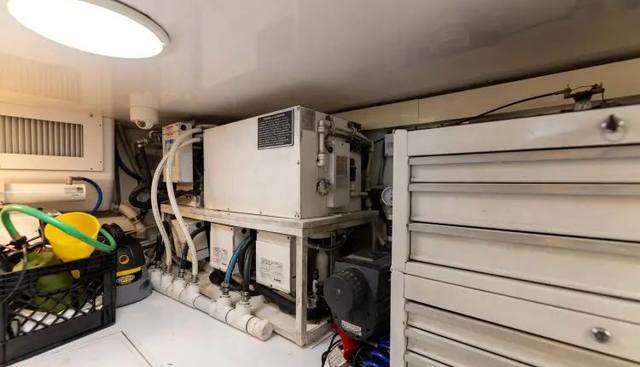 Miss Ella Maye yacht for sale 95