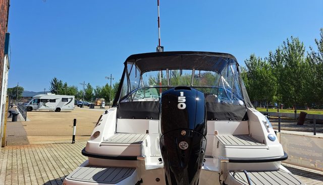 F650 yacht for sale 12