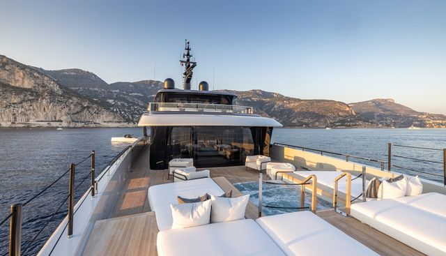 VIRTUOSITY yacht for sale 45