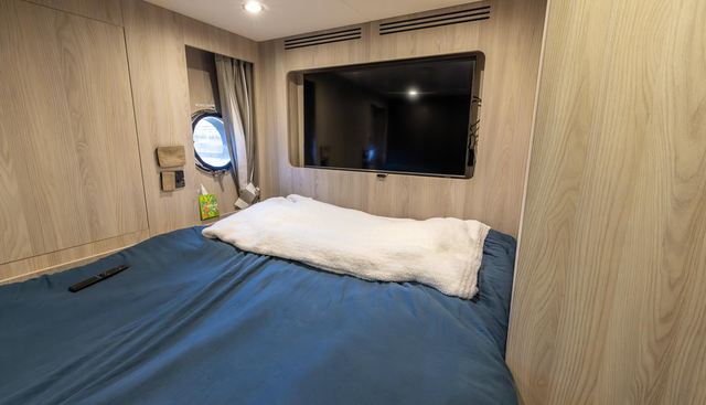 CAPTAIN MORGAN II yacht for sale 84