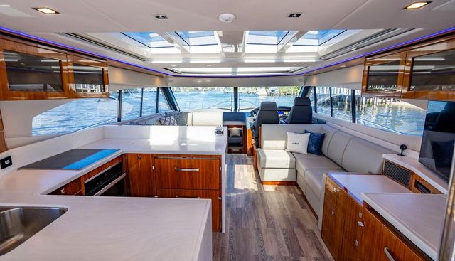 EL MAR V yacht for sale 20