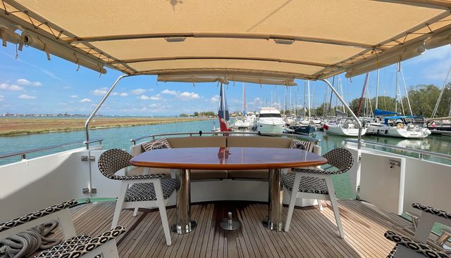 noname yacht for sale 4