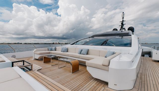 GOLDENEYE yacht for sale 50